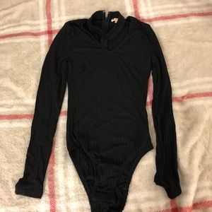 Black Ribbed Bodysuit With Collar